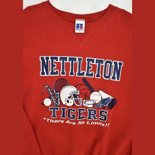 Nettleton Tigers Sweatshirt (M) - Slayyy Vintage