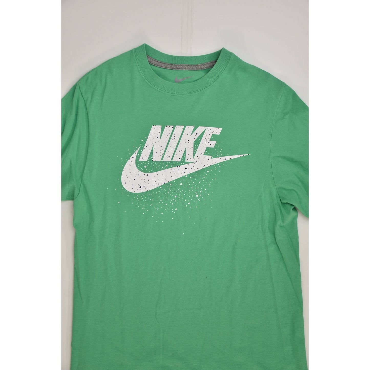 Nike Green T-shirt (S)