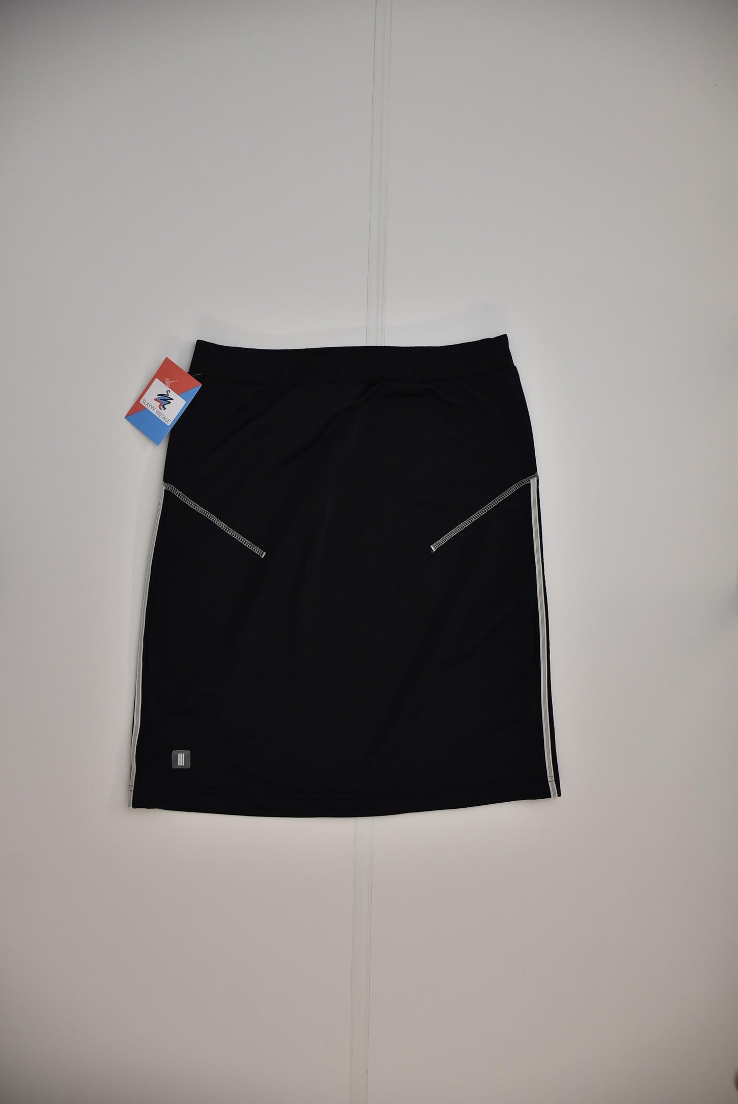 Adidas Skirt (UK10-12) - Slayyy Vintage