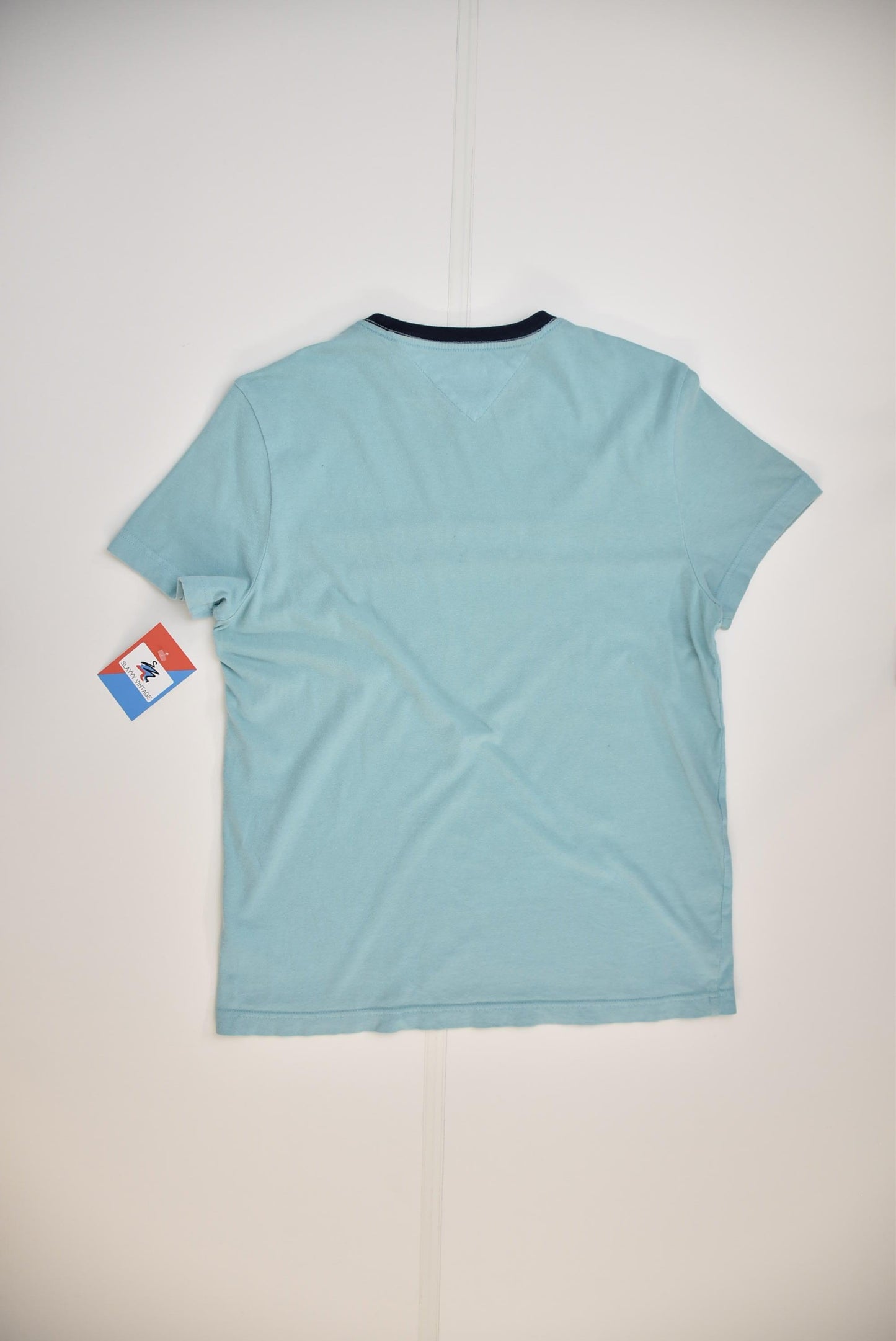 Tommy Hilfiger T-shirt (S) - Slayyy Vintage